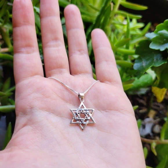 New Solid 925 Sterling Silver Star of David Necklace - Picture 6 of 11